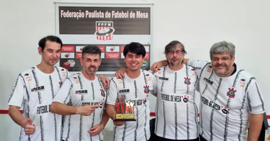 Corinthians Branco (A) mais uma vez no alto do pódio! Corinthians Branco (A) mais uma vez no alto do pódio!