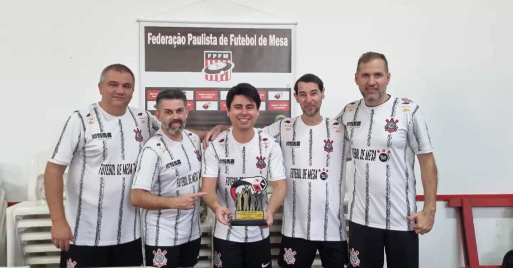 Corinthians no topo do Pódio no Equipes e Individual Corinthians no topo do Pódio no Equipes e Individual