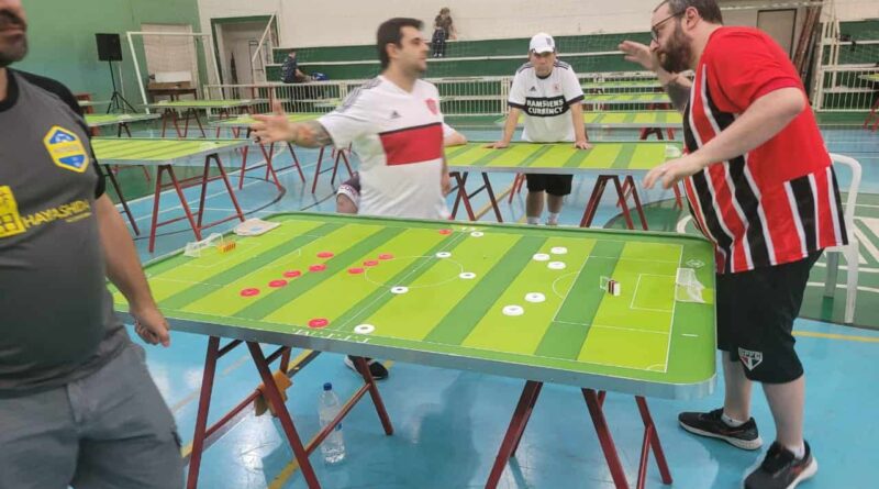 Domingo de Etapa do Meninos