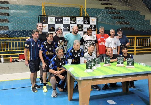 1ª Etapa Regra 12 Toques no Interior